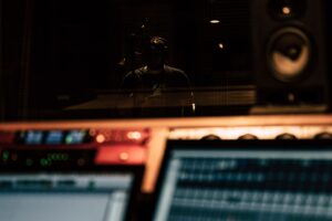 how to become voice over artist in India