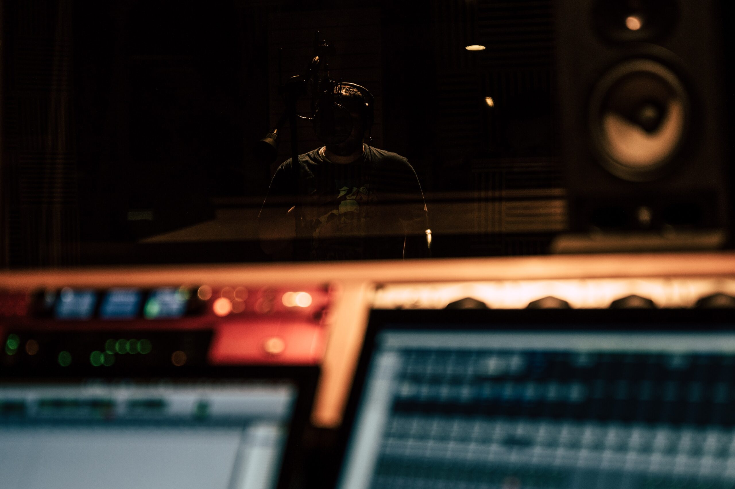 How To Become A Voice Over Artist Online