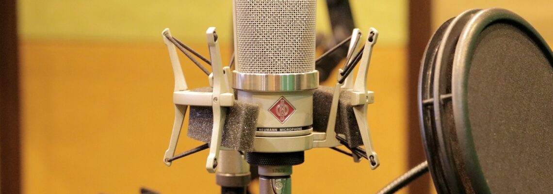 7 Best Dubbing Studios in Mumbai | Recording Studios